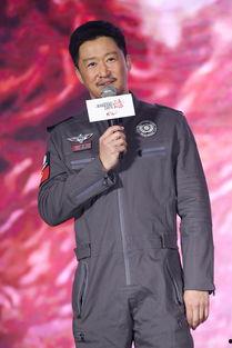 吴京的儿照片大全,温馨家庭幸福瞬间